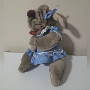 Wrinkles Ganz 1981 Girl Dog Hand Puppet Plush Heritage Collection